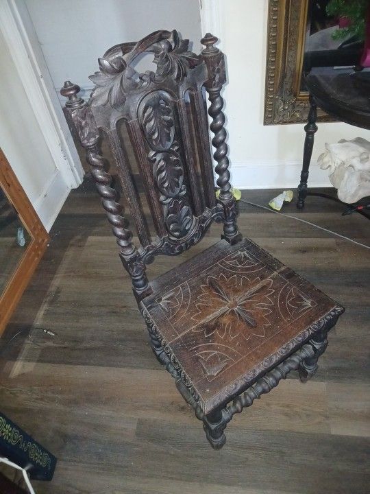 Very Rare Supper Antique Wooden Chair