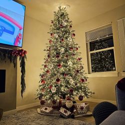 Costco 12 Feet  Christmas Tree 