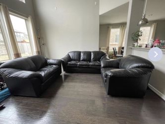 Set of three - Black couch ( 5 cushions free)