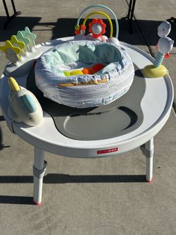Baby chair and table