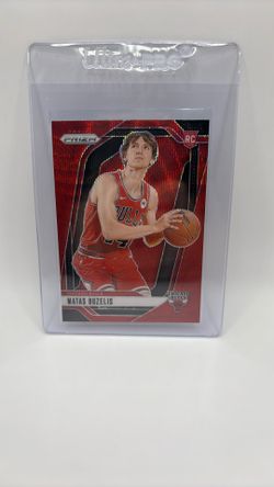 2024-25 Panini Prizm Matas Buzelis Rookie RC Ruby Red Wave Bulls No.252 