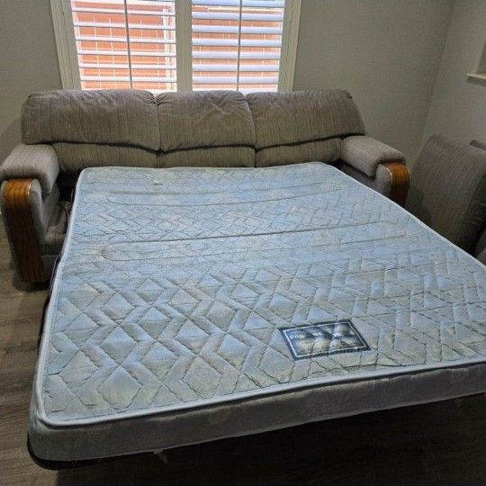 Sofa Bed (Read Description)