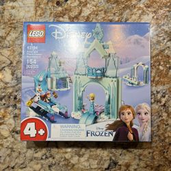 LEGO Anna And Elsa’s Frozen Wonderland 43194