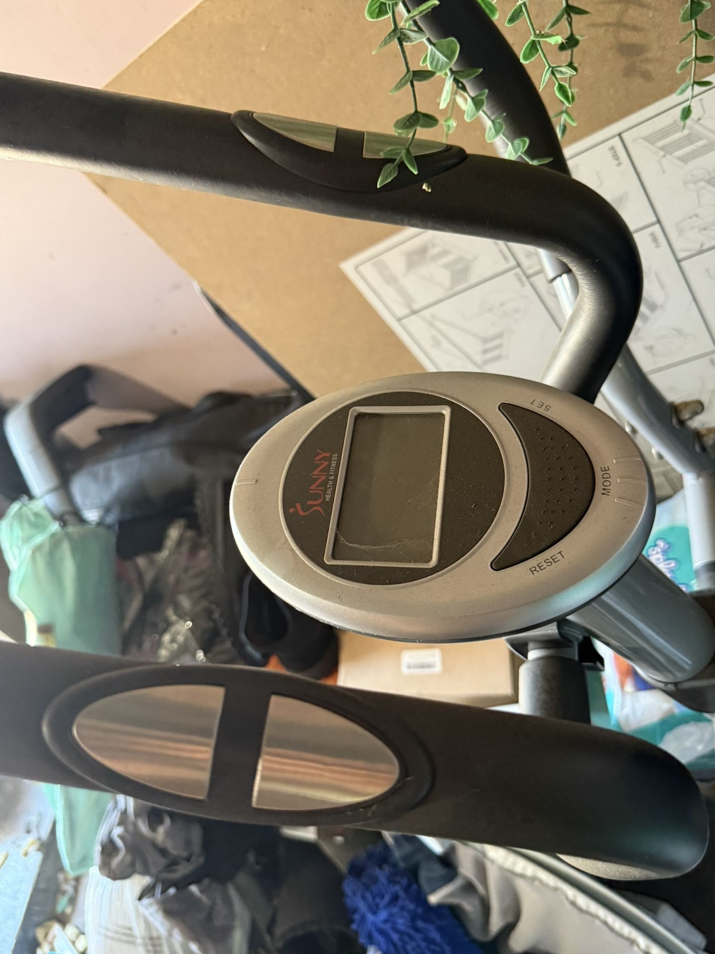 Running Equipment Brand New 100$