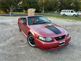 2000 Ford mustang GT Convertible