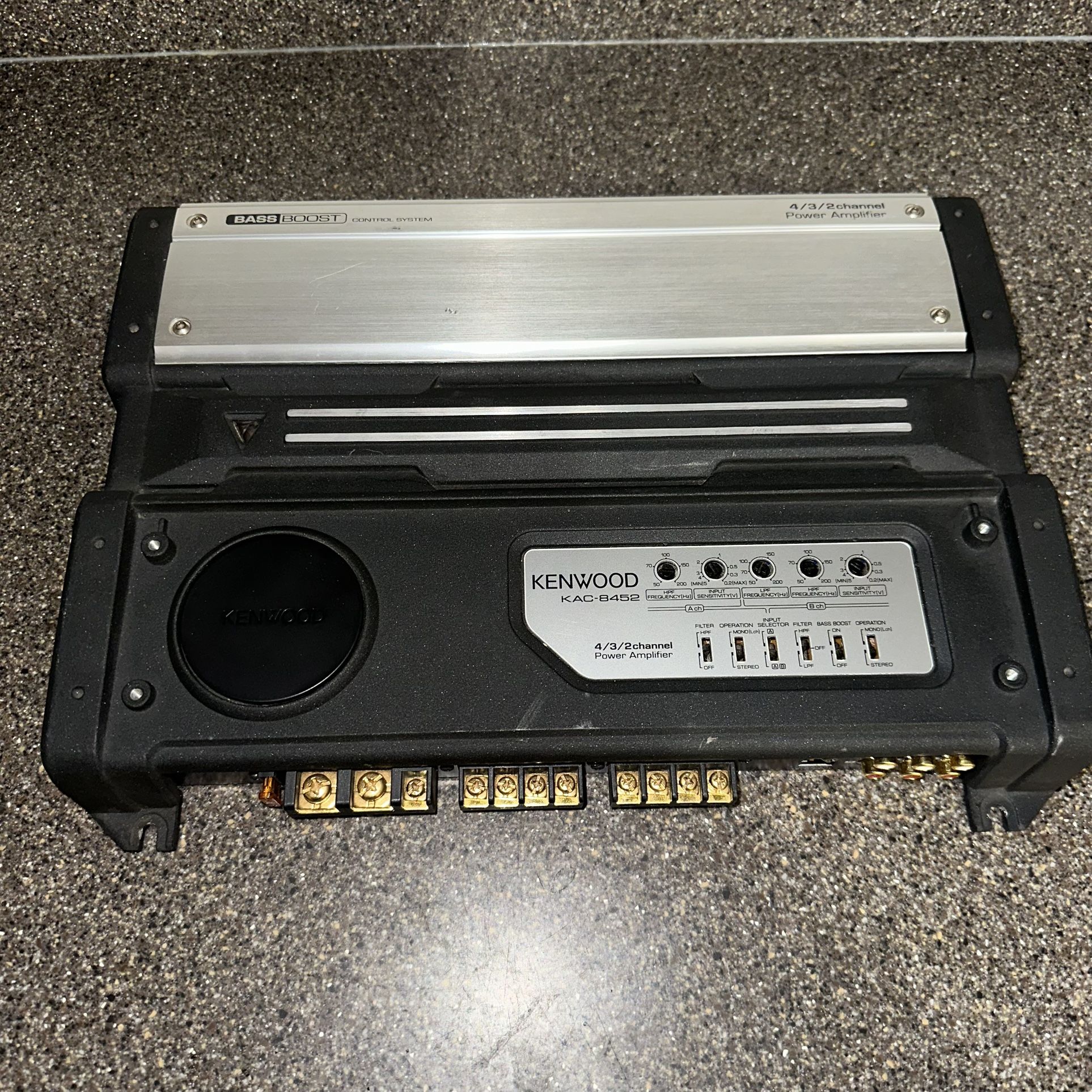 Kenwood KAC-8452