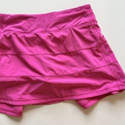 Lululemon Pink Skirt  Size 4
