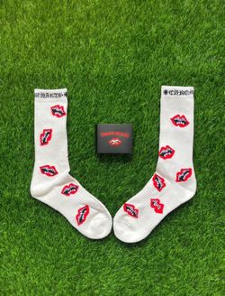 Chrome heart socks black/white fits all sizes