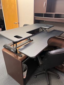 Black Varidesk Pro Plus 48