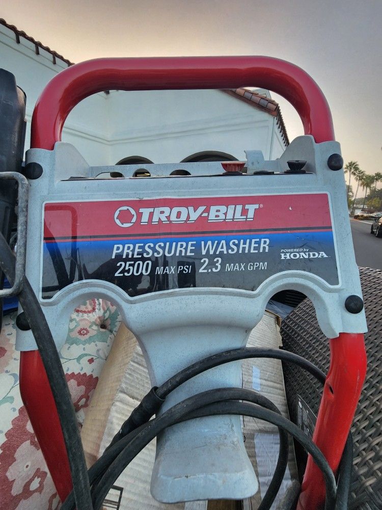 Gas Pressure Washer (HONDA)