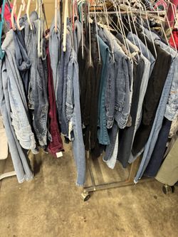 Pantalones $3 Each