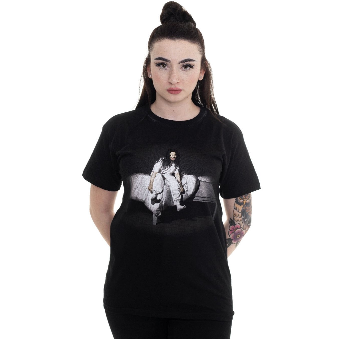 BILLIE EILISH Black White Sweet Dreams World Tour 2019 Graphic Band Tee