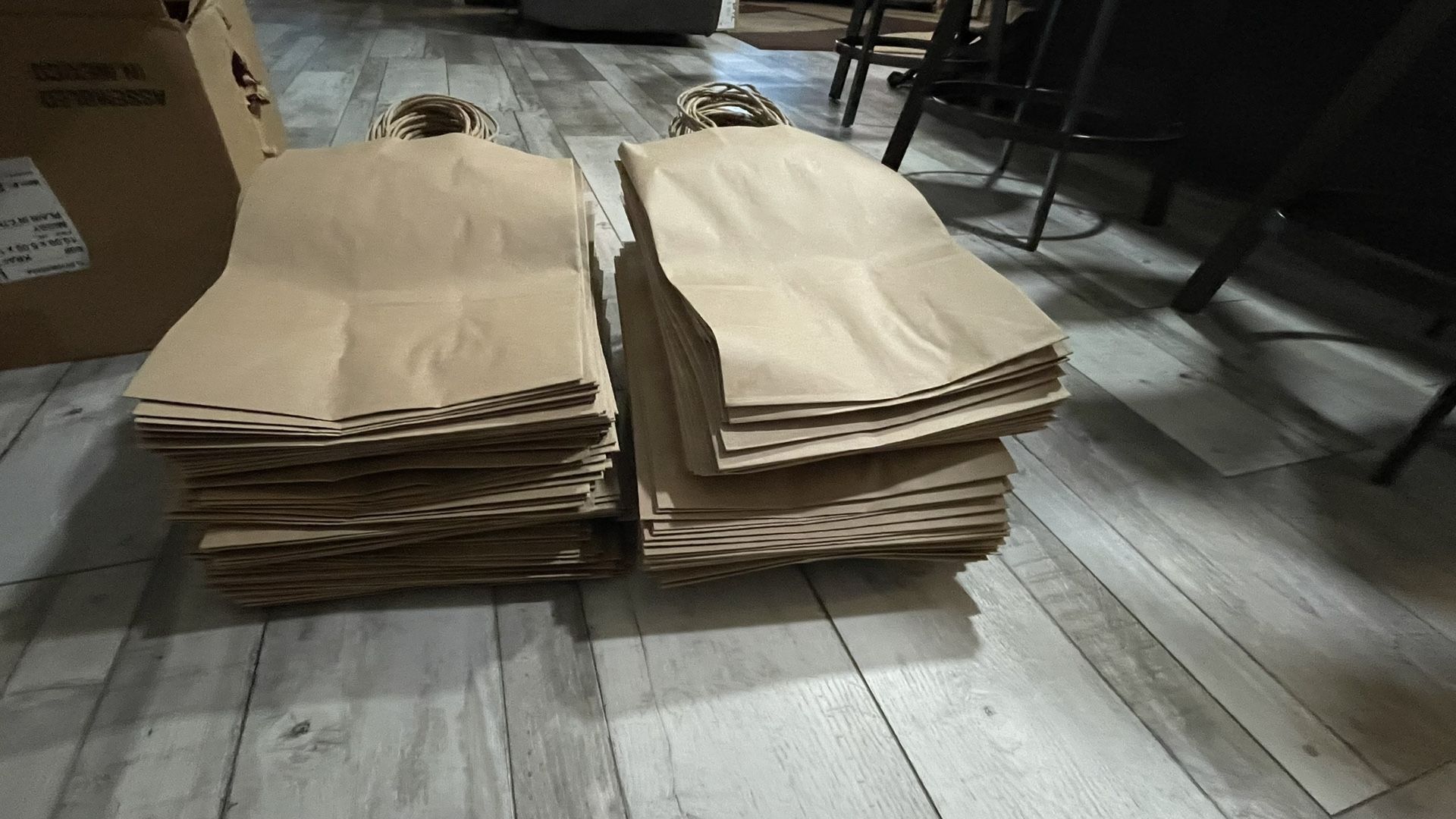 Kraft Bulk Brown Paper Bags 10x5x13 with handle