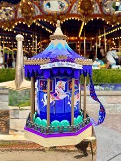 King Arthur disney popcorn buket