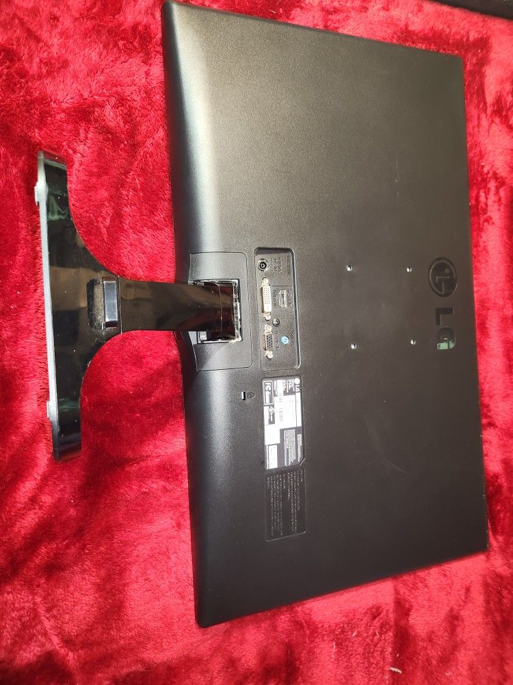 LG Computer Monitor