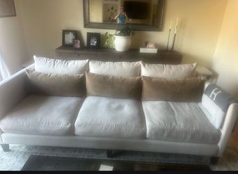 8’ oatmeal sofa - like new