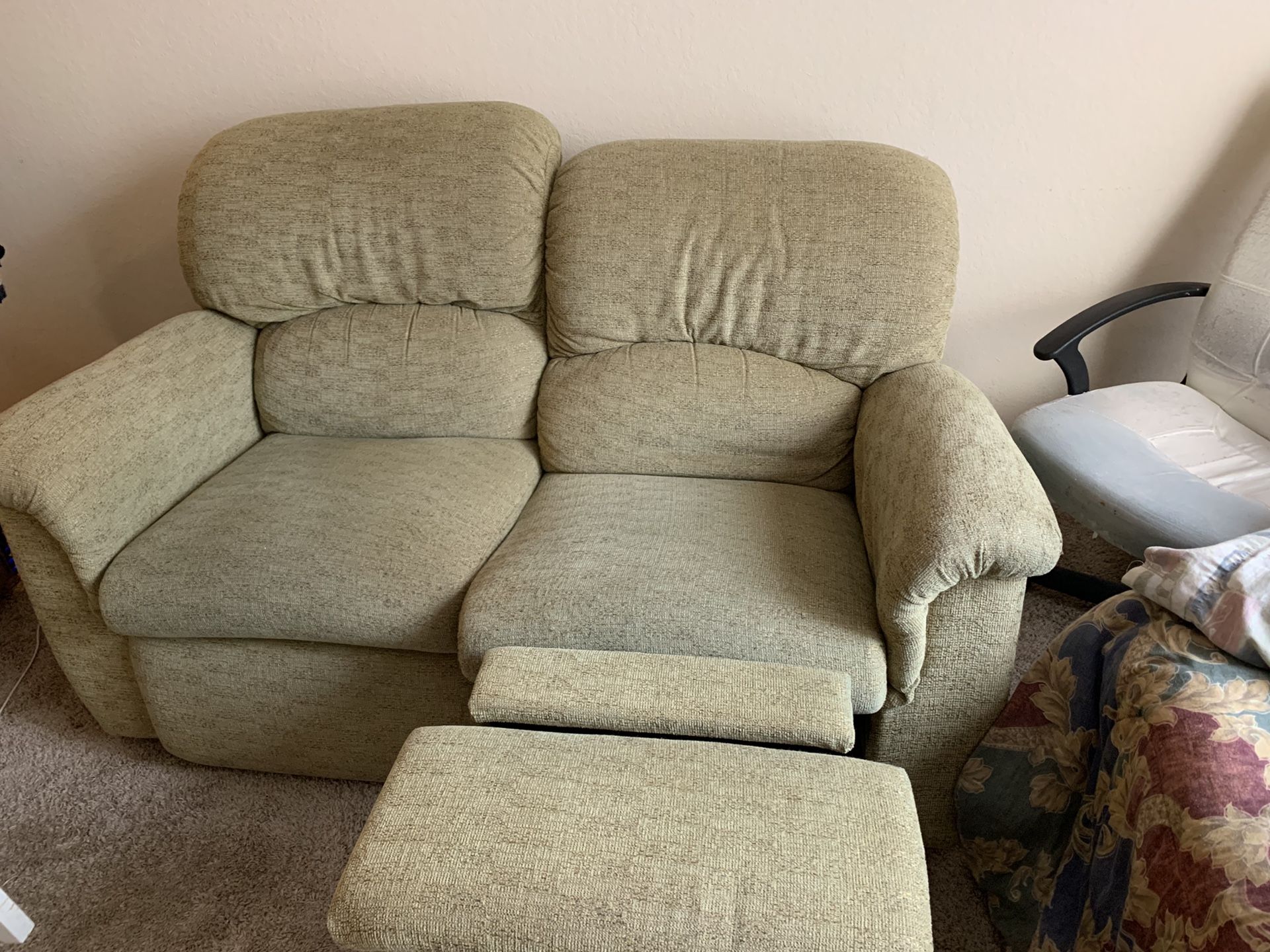 Lazy boy for Sale in Lutz, FL OfferUp