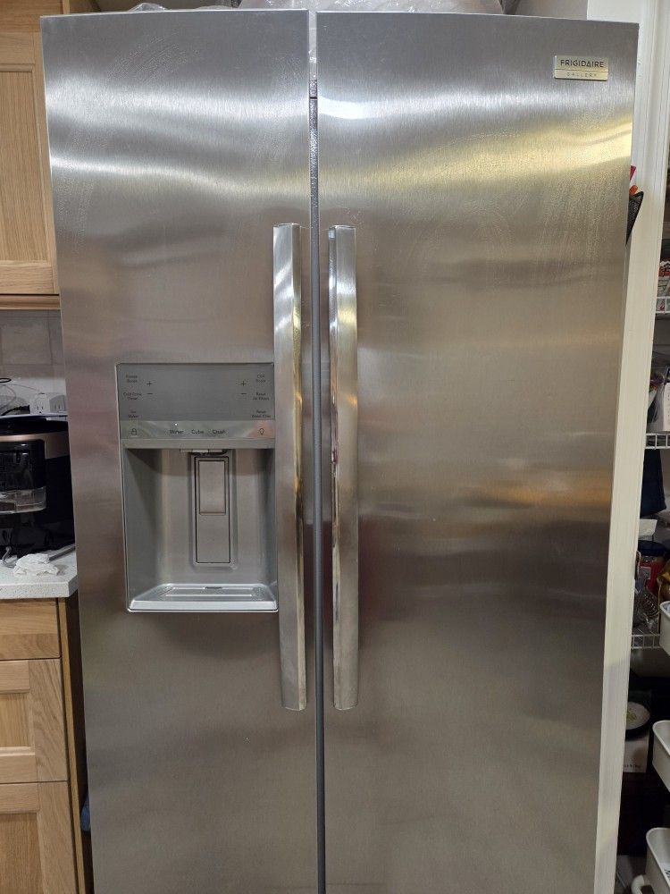 Frigidaire Refrigerator