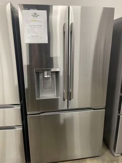 Whirlpool refrigerator WRMF3636RZ