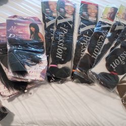Braid Hair different styles and colors. Br4h77ndNew 15 pieces
