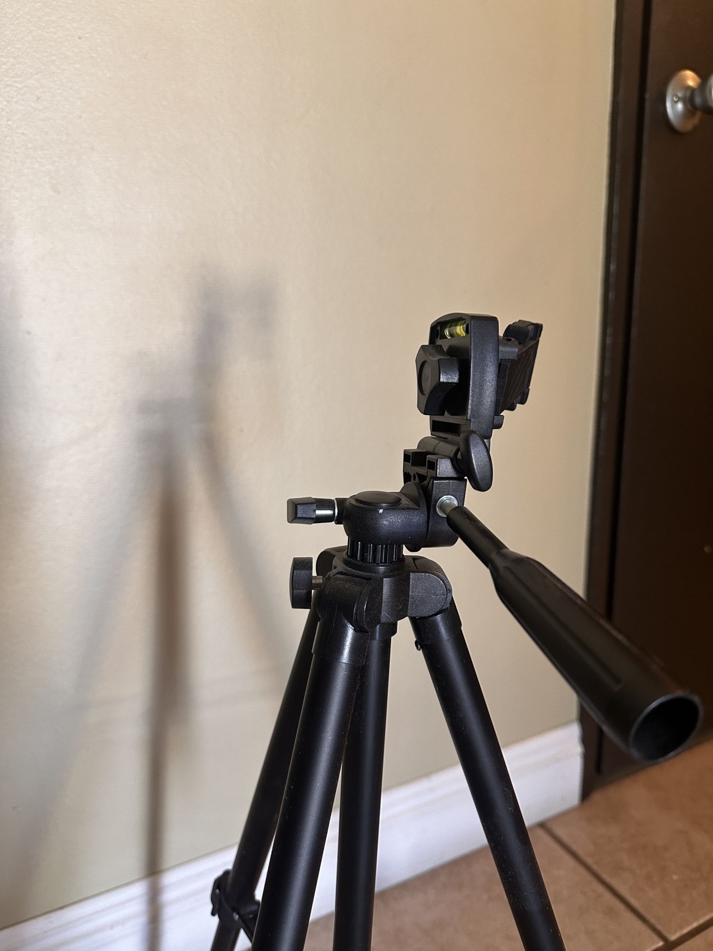 Phone tripod stand