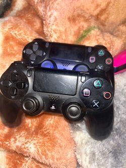 PlayStation 4 Controllers