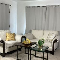 Nesting Tables / Accent Tables / End Tables / Side Tables / Coffee Tables (2) LIKE NEW