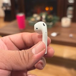 LEFT AIRPOD