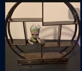 Elegant Display Stand – Perfect for Pottery & Collectibles