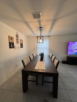 Dinning Table Set/6 Chairs