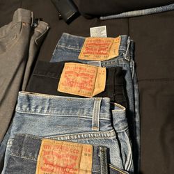 Levis