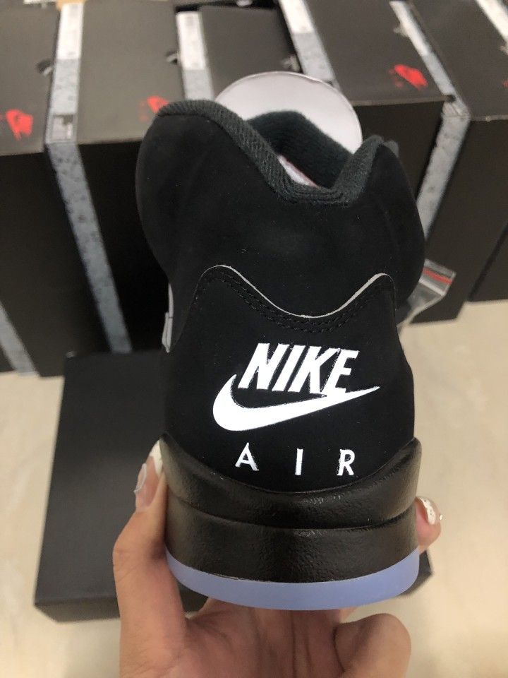 Air jordan 5s Black Metallic Reimagined more colors available