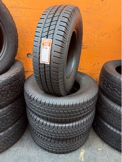 LT 245/75R16 Michelin Agilis Cross Climate Full Set of 4 Tires