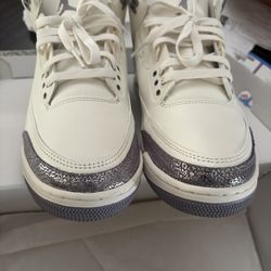 Jordan 3 Size 10 Men / 12 Women 