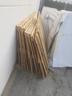 19 pieces of wood 19 pedacos de Madera