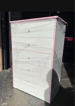 Five Drawers Dresser