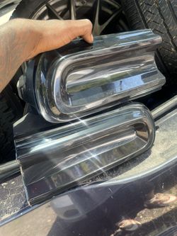 Dodge Challenger Outer Taillights