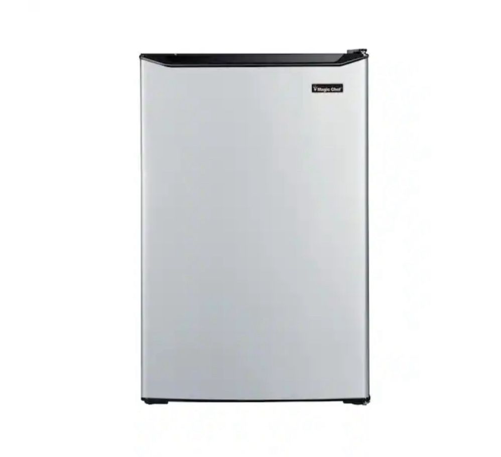 Magic Chef4.5 cu. ft. Mini Fridge with True Freezer in Stainless Look