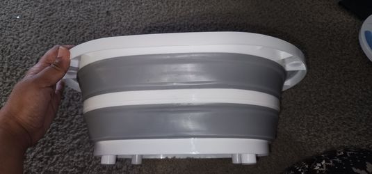 Foldable buckets (multi purpose use)