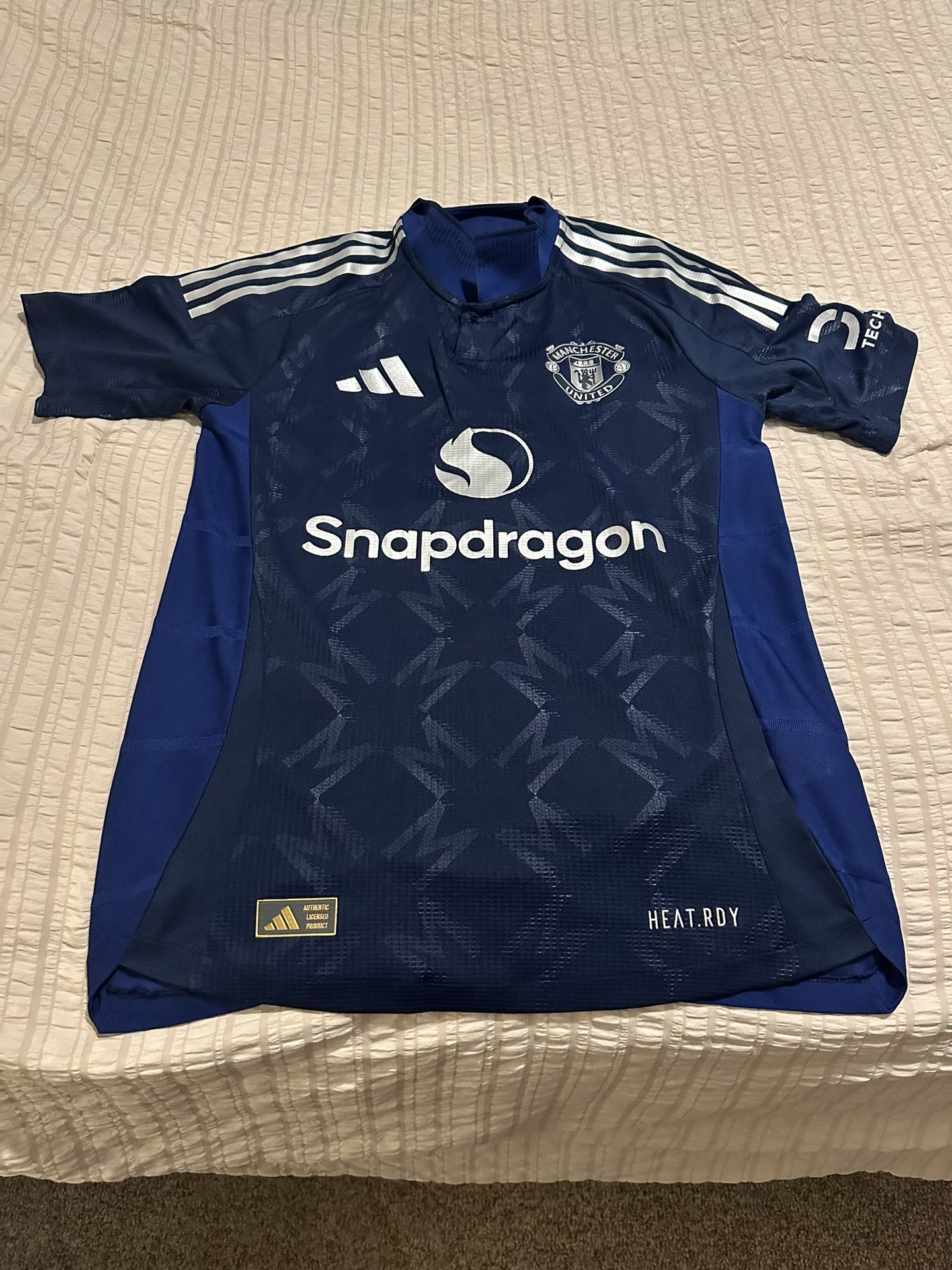 Manchester United Away 24/25 Jersey