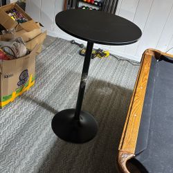 Black Table Plastic Top Metal Support