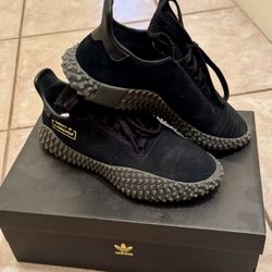 Adidas Kamanda Triple Black - Men’s Size 6