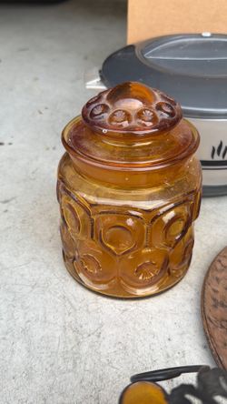 Amber jar