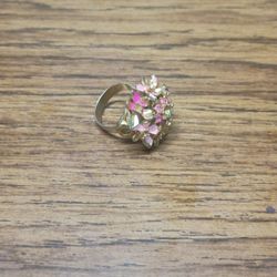 Beautiful Clusterl Ring