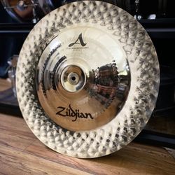 Zildjian 19” Ultra Hammered China Cymbal 
