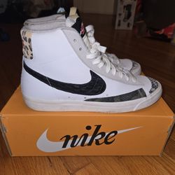 Blazer Mid '77 VNTG Men's Size 10.5 White/Black-Sail-LT Iron Ore
