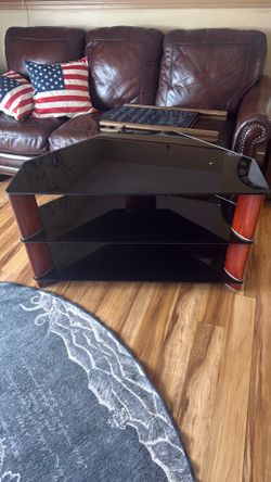 Free Glass TV Stand