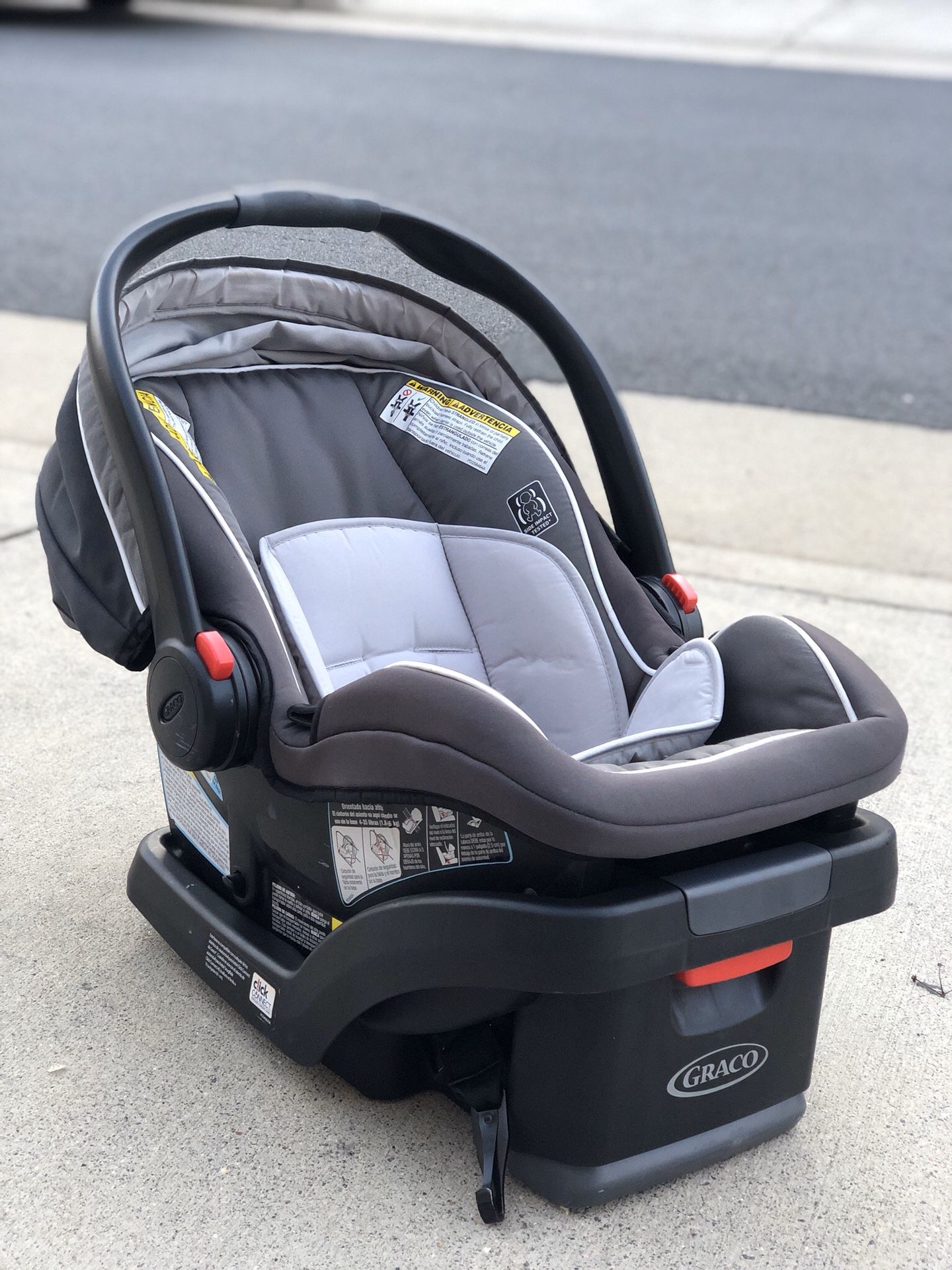 Graco Snugride 35 Infant Car Seat