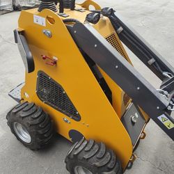 Skid Steer Loader 