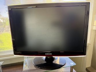 Samsung SyncMaster T240HD 24" HDTV Monitor (Excellent Condition)
